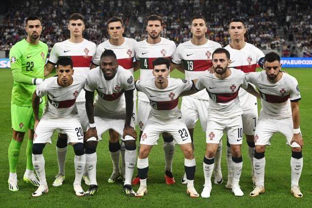 交到他手里 交到他手里